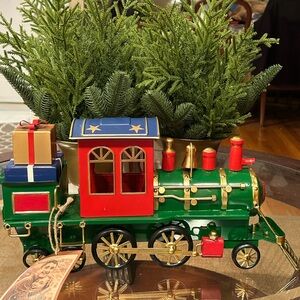 Santa’s Festive Holiday Locomotive Train